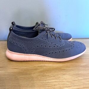 Cole Haan Grand. OS sneaker size 6B